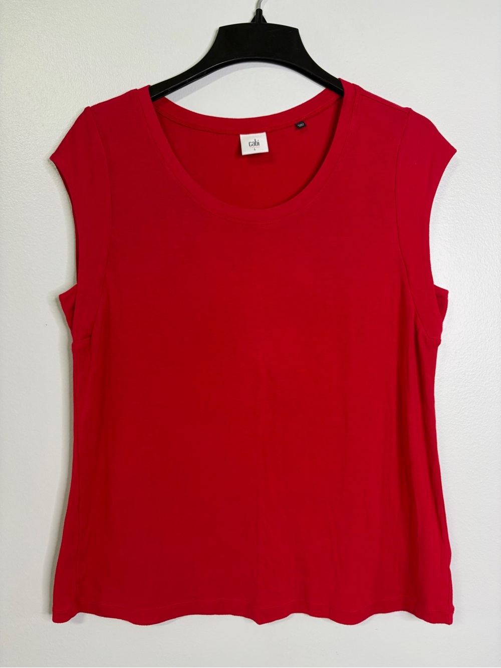 CAbi Red Scoop-Neck Tank Top Size L